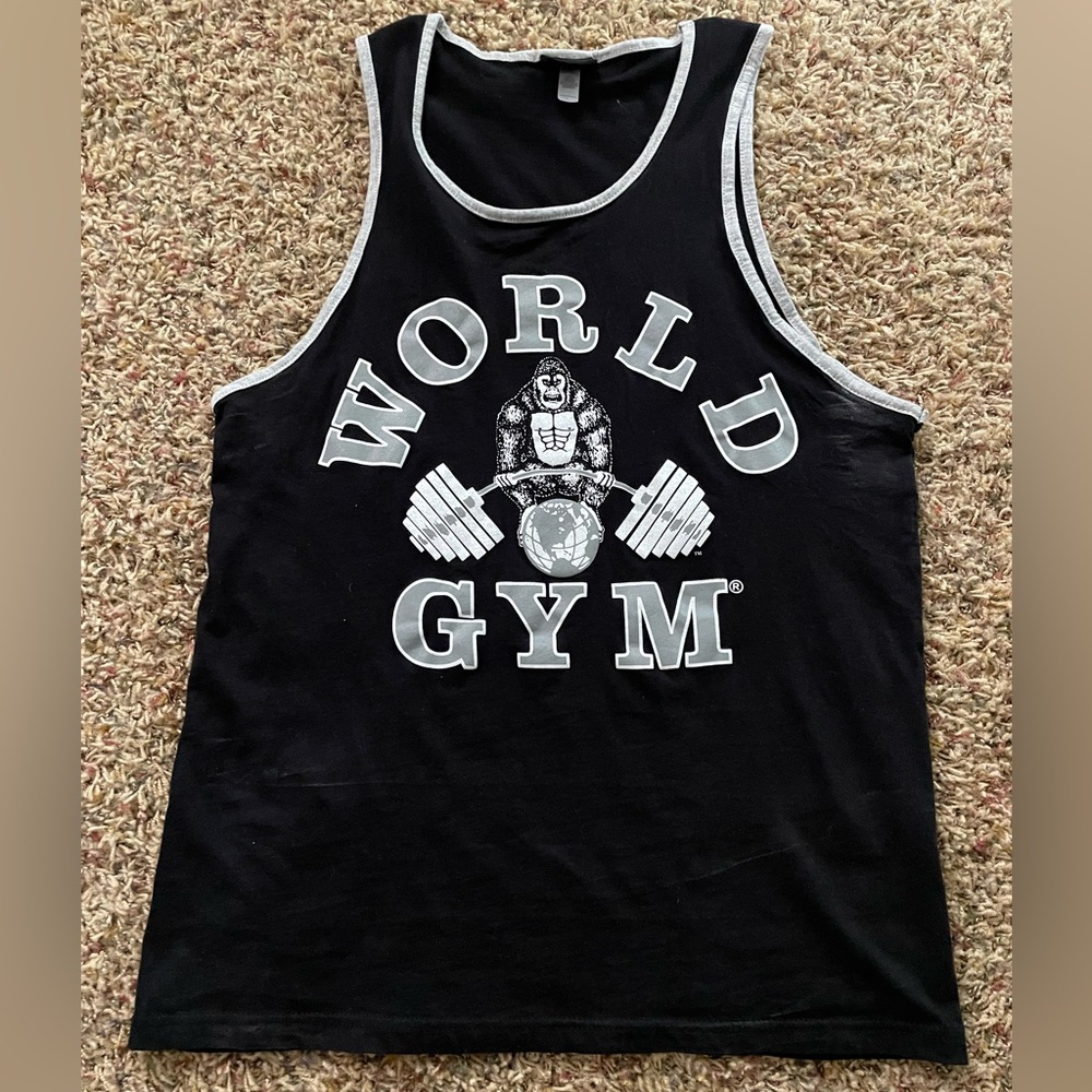 World Gym tank